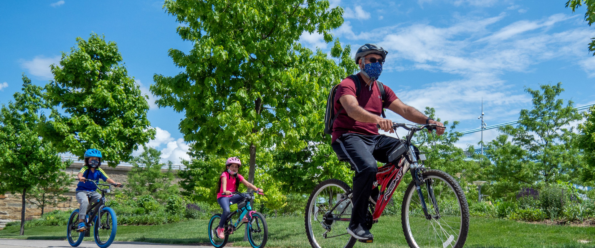 tips-for-safe-riding-on-roads-and-trails-a-comprehensive-guide-to-safe